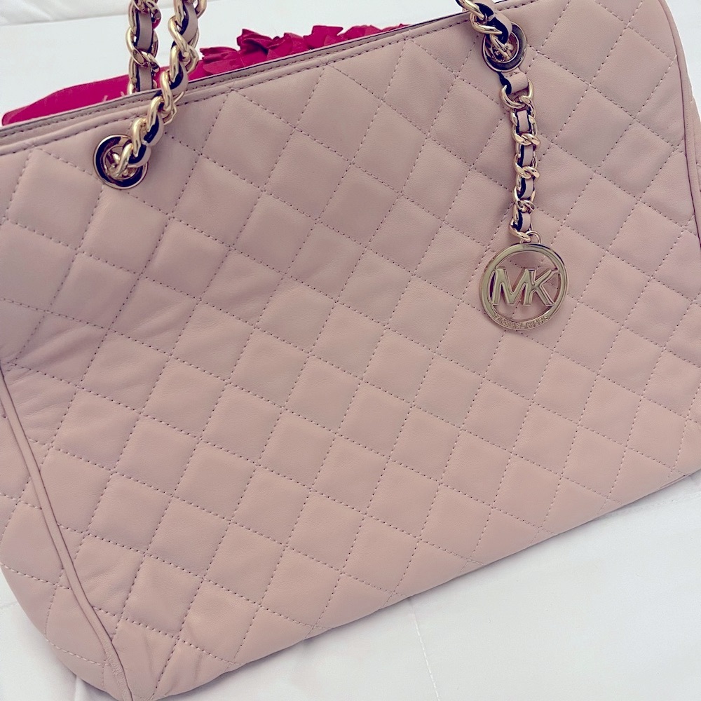 💞Michael Kors Susannah Tote AUTHENTIC